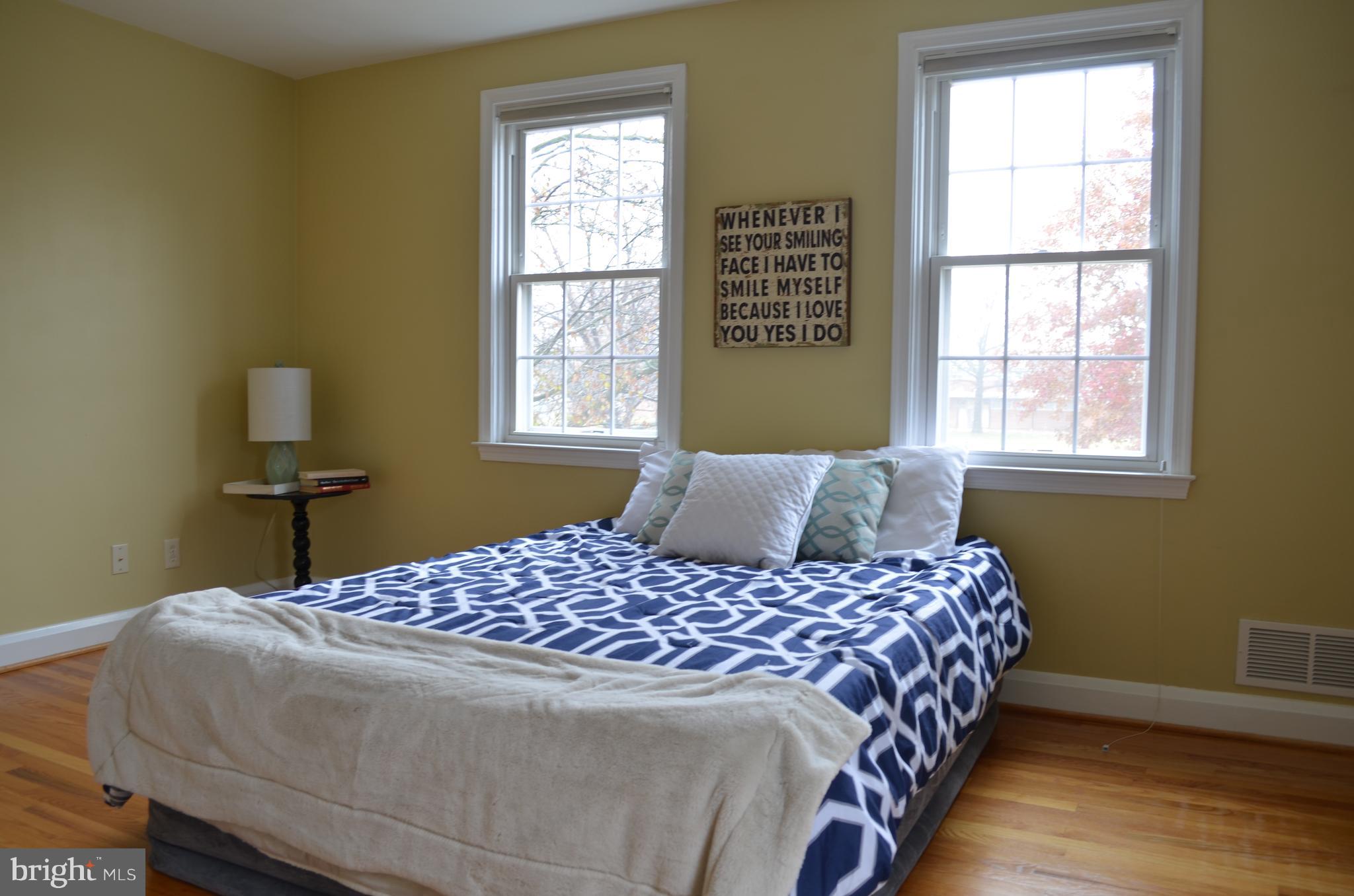 8119 Barksdale Road Baltimore, MD 21286 - Photo 17 of 29 Beautiful bright Master bedroom