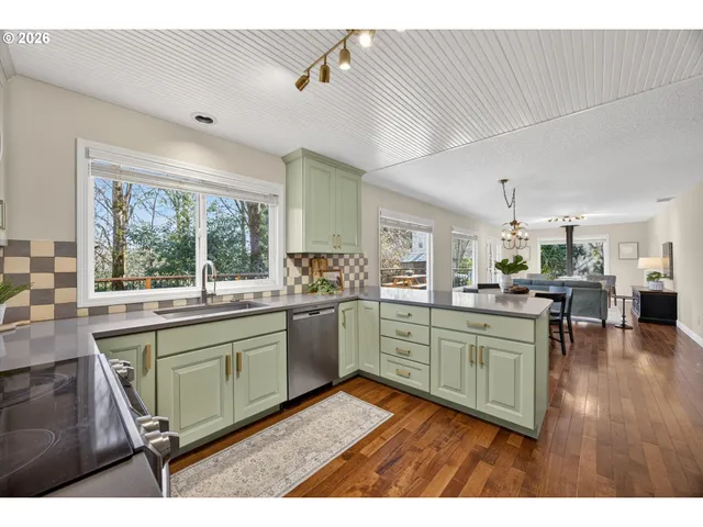 $729,000 | 4153 Calaroga Circle, West Linn, OR 97068