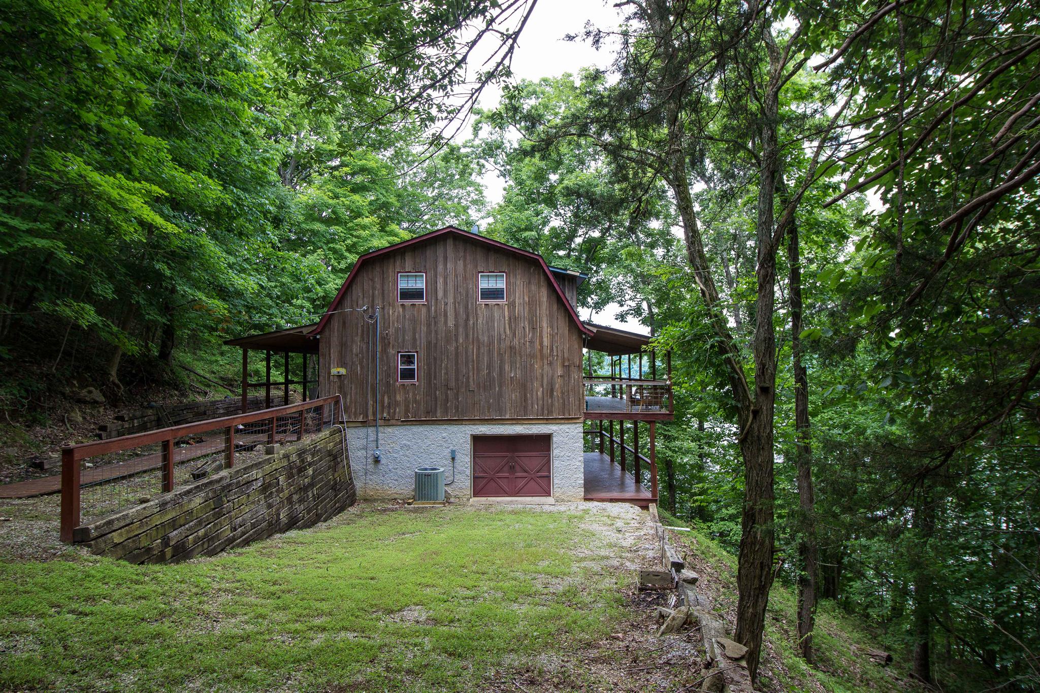 975 Black Berry Hill Road Silver Point, TN 38582 - Photo 3 of 21