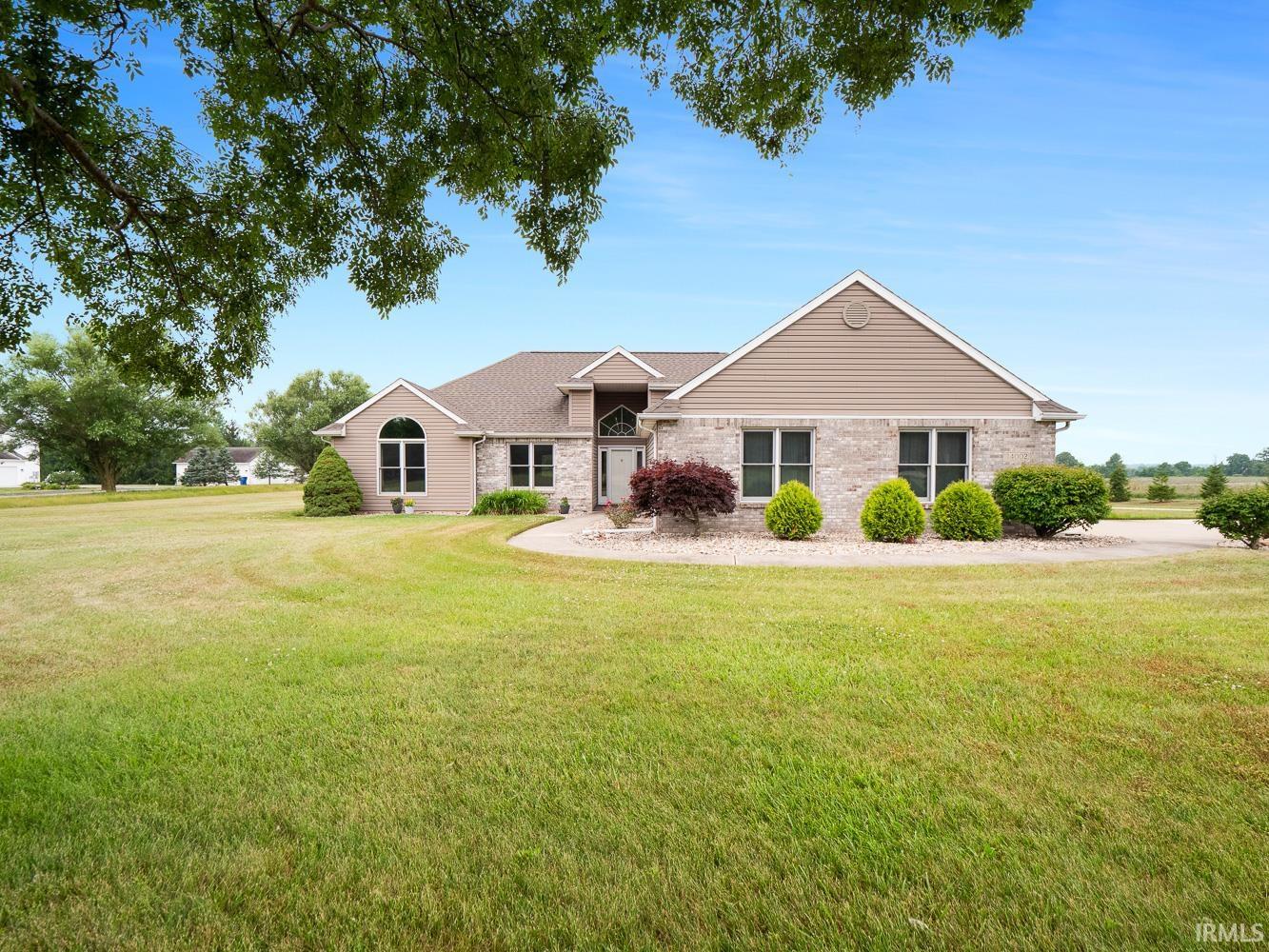 14002 Aboite Road Roanoke, IN 46783 - Photo 1 of 35 Gallery Image 1
