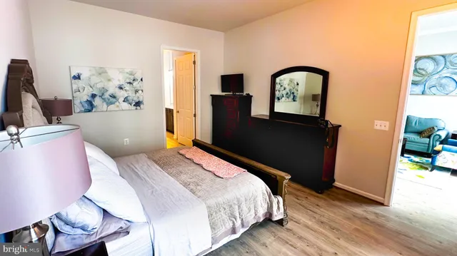 $747,800 | 18989 Coral Reef Square, Leesburg, VA 20176