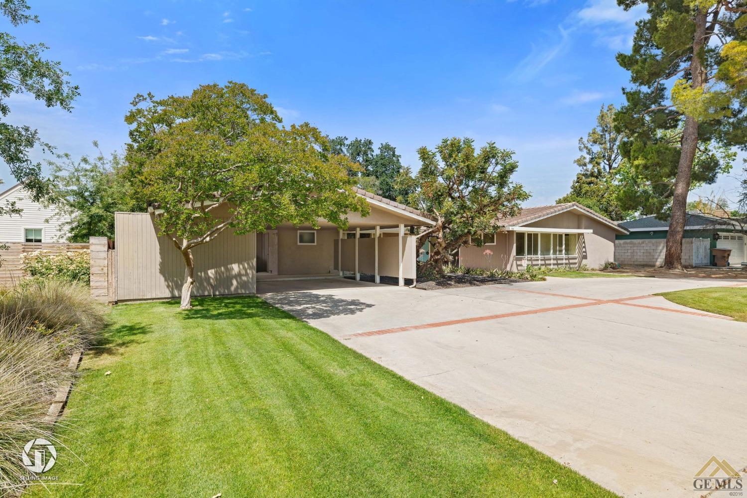 Undisclosed Address Bakersfield, CA 93309 - Photo 7 of 63