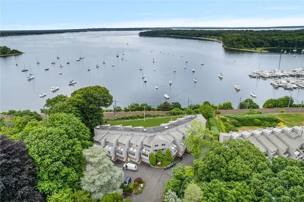$679,900 | 4480 Post Road, Unit 7, Warwick, RI 02818