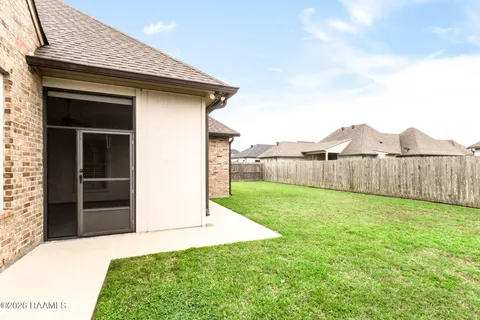 $333,000 | 210 Windy Feather Drive, Broussard, LA 70518