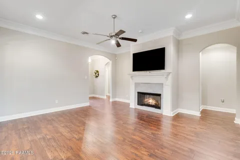 $333,000 | 210 Windy Feather Drive, Broussard, LA 70518