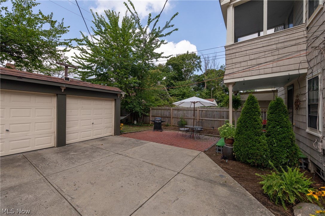 3658 Daleford Road Cleveland, OH 44120 - Photo 27 of 28
