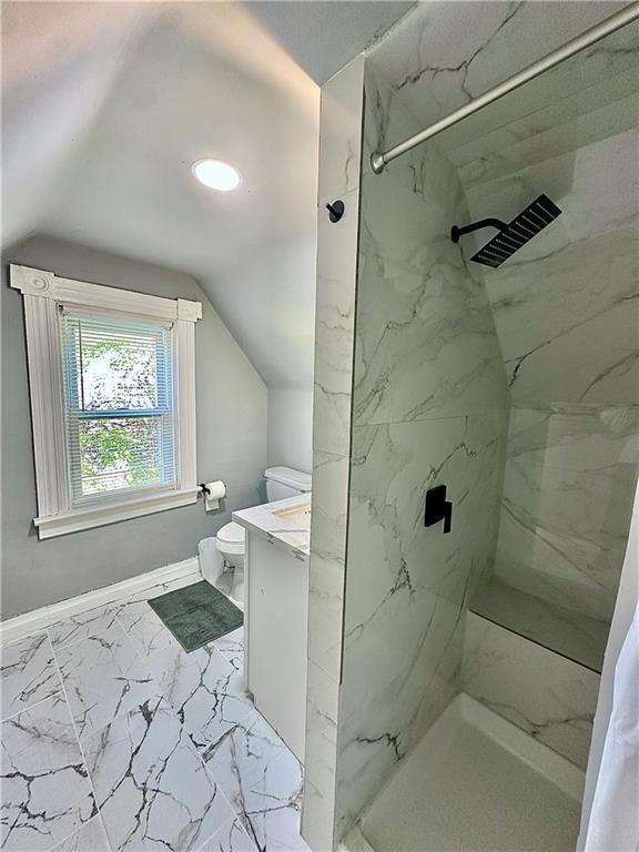 94 Lafferty Avenue Pittsburgh, PA 15210 - Photo 31 of 35 a bathroom with a toilet sink and shower