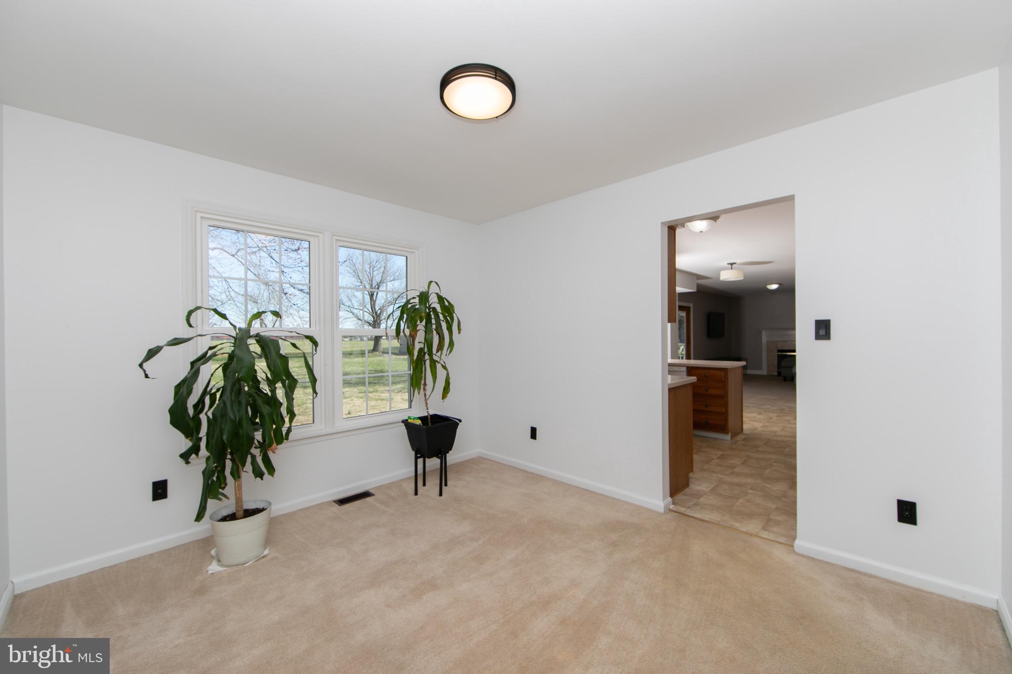 579 Lincoln Road Pilesgrove, NJ 08098 - Photo 16 of 36