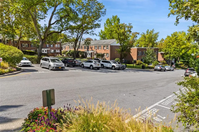 $295,000 | 120 North Broadway, Unit 18B, Irvington, NY 10533