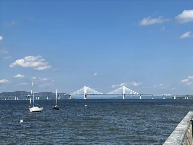 $295,000 | 120 North Broadway, Unit 18B, Irvington, NY 10533