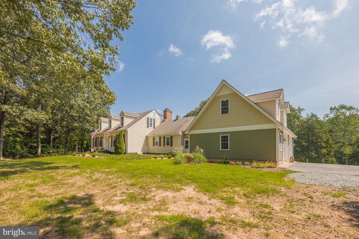 12367 Elk Run Road Midland, VA 22728 - Photo 11 of 63 Gallery Image 11