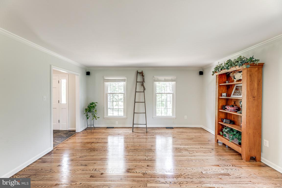 12367 Elk Run Road Midland, VA 22728 - Photo 15 of 63 Gallery Image 15