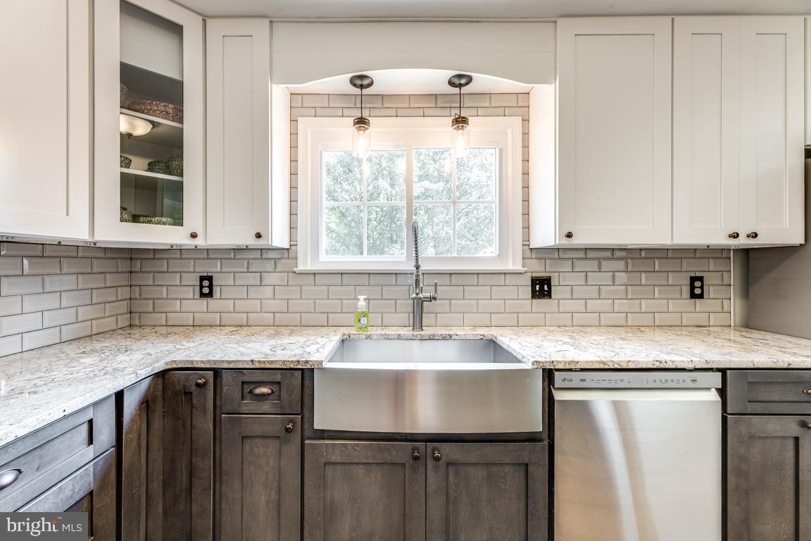 12367 Elk Run Road Midland, VA 22728 - Photo 20 of 63 Gallery Image 20