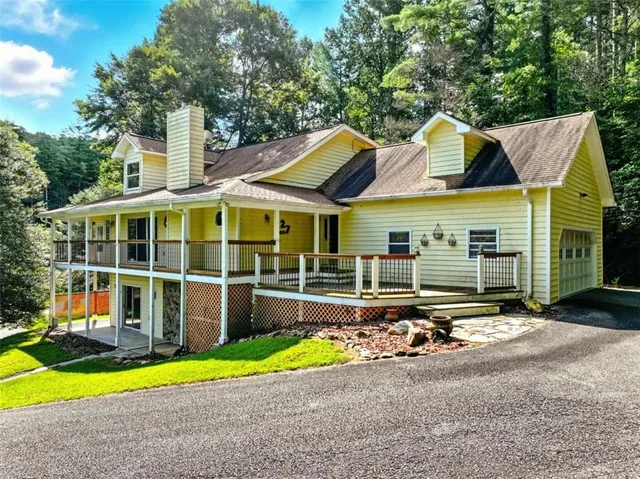 $659,900 | 27 Twinbrook Drive, Blairsville, GA 30512
