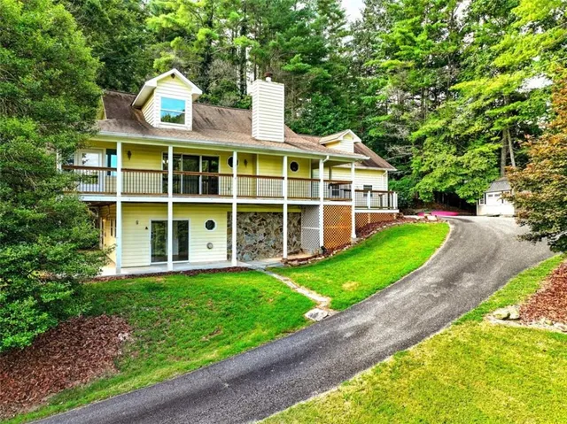 $659,900 | 27 Twinbrook Drive, Blairsville, GA 30512