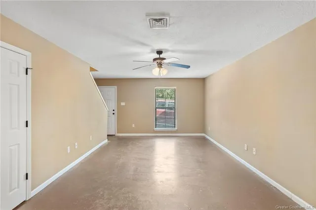 $540,000 | 878 Link Road, Lake Charles, LA 70607