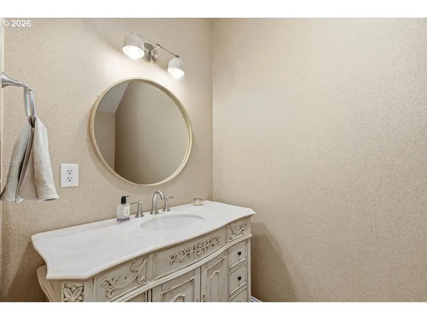 $685,000 | 4117 Northwest 77th Avenue, Camas, WA 98607