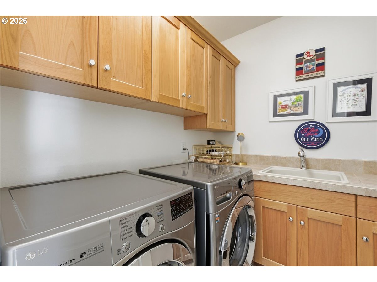 4117 Northwest 77th Avenue Camas, WA 98607 - Photo 27 of 45