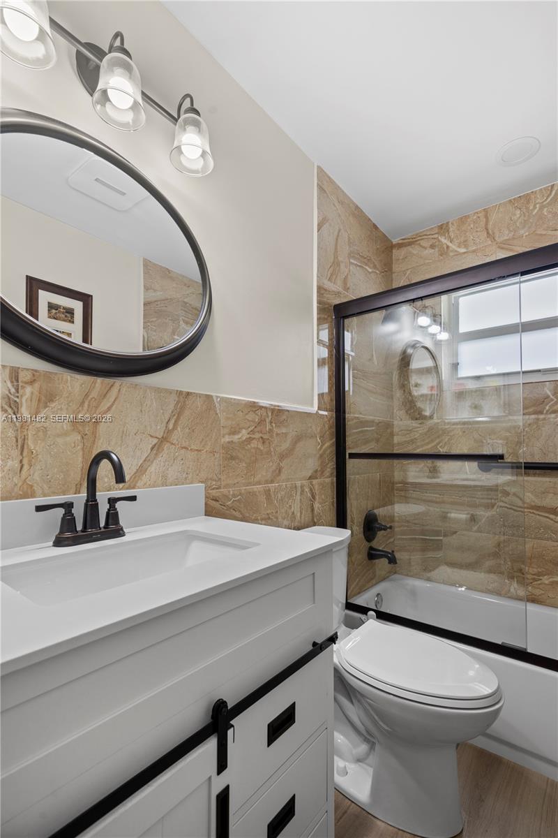 6945 Northwest 17th Street Margate, FL 33063 - Photo 29 of 50