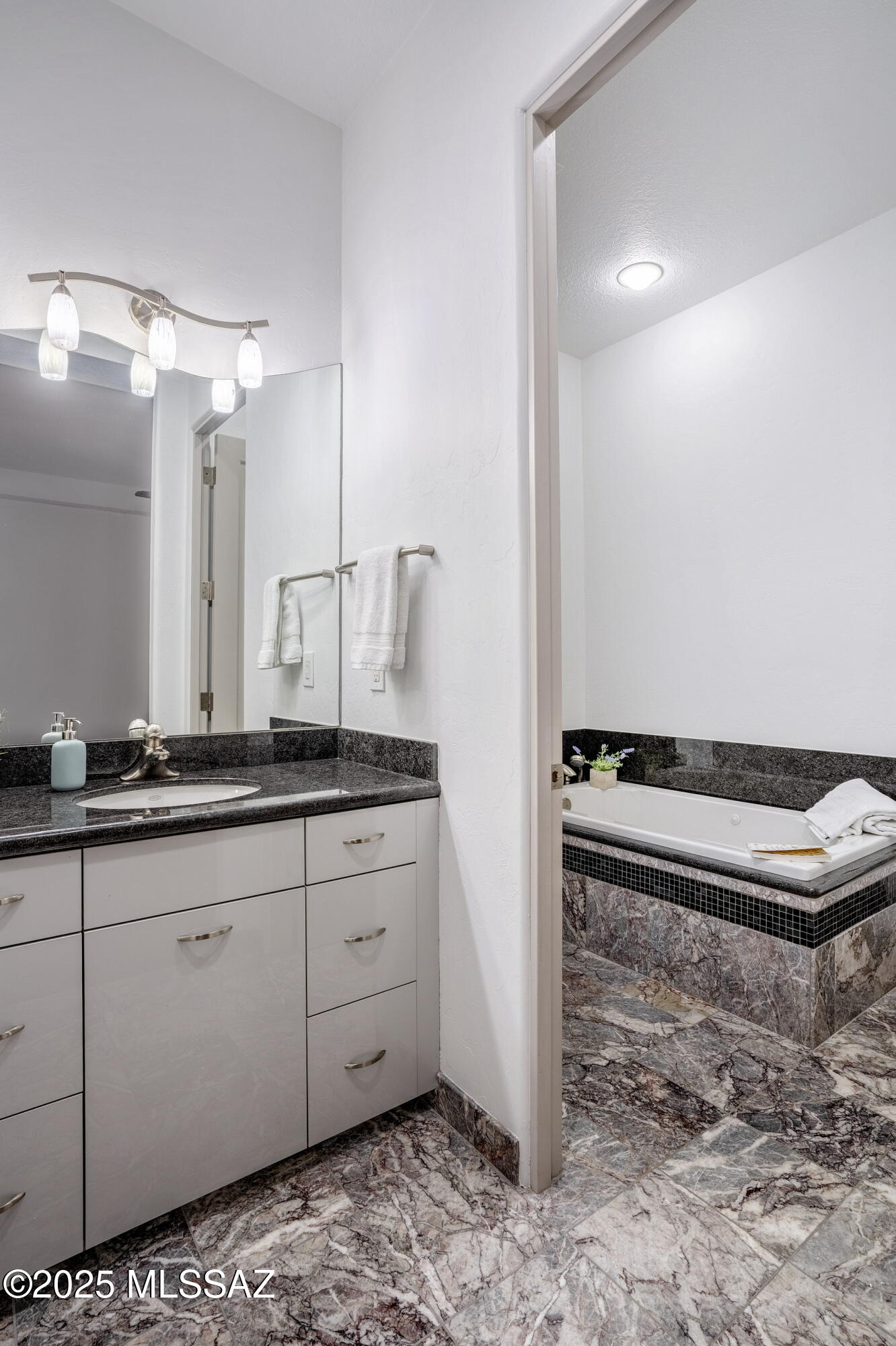 13251 East Saddlerock Road Tucson, AZ 85749 - Photo 41 of 51 Gallery Image 41