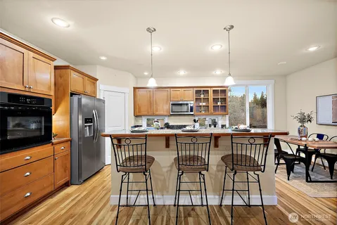 $649,950 | 6412 122nd St Court East, Puyallup, WA 98373