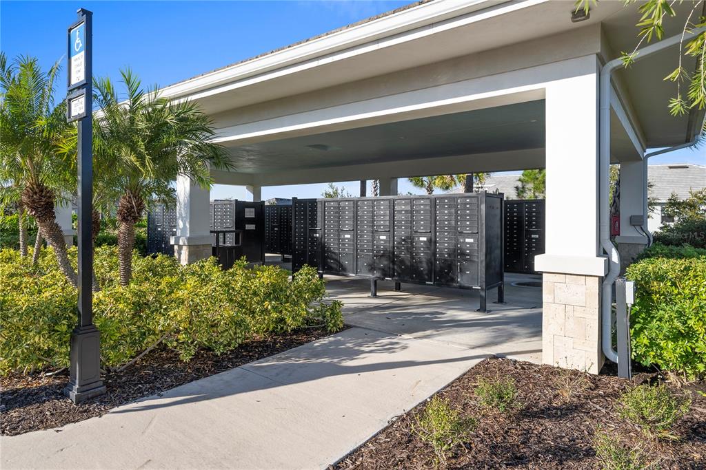 4618 Isonzo Way Wesley Chapel, FL 33543 - Photo 79 of 94