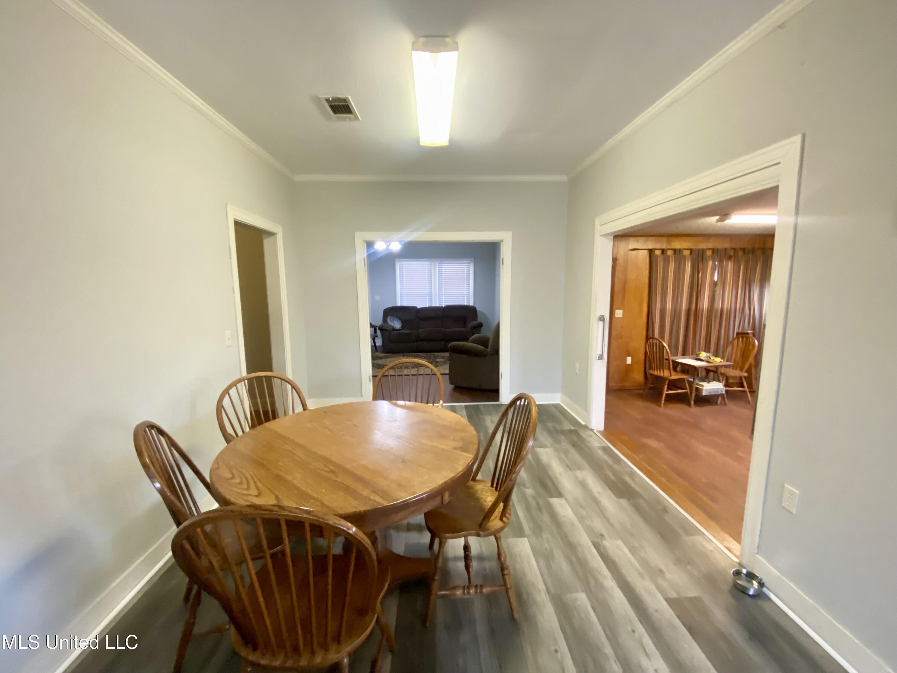 1048 Barnes Road Crystal Springs, MS 39059 - Photo 22 of 46 IMG_4972