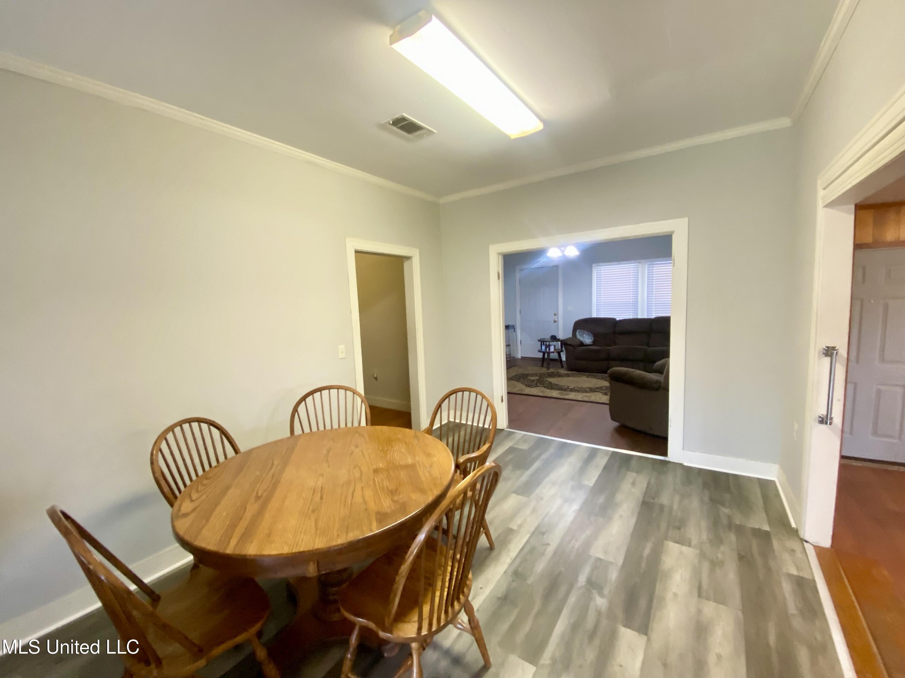 1048 Barnes Road Crystal Springs, MS 39059 - Photo 23 of 46 IMG_4973