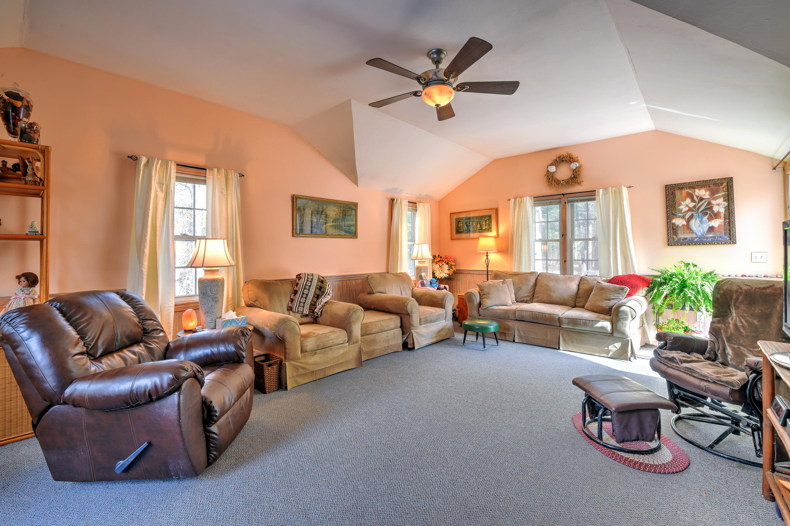 72 Sunset Strip Mashpee, MA 02649 - Photo 4 of 19 untitled-63