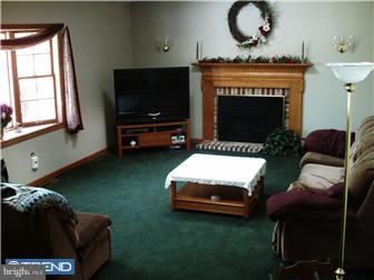 1008 Hartman Road Reading, PA 19606 - Photo 3 of 12