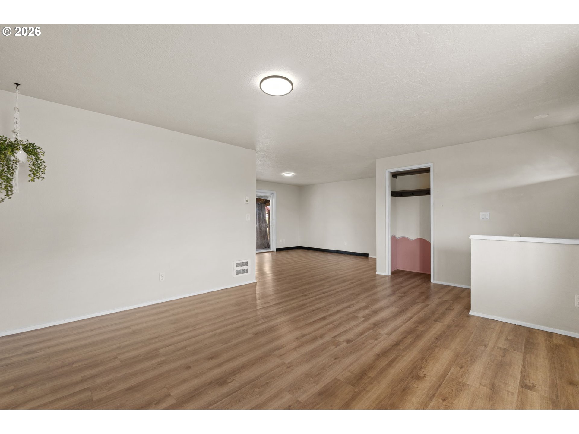 4013 Addy Loop Washougal, WA 98671 - Photo 9 of 37 Living Room
