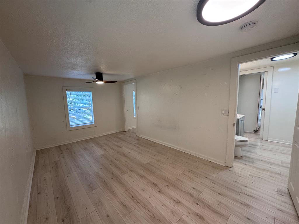 331 Frosty Hollow Road Denison, TX 75021 - Photo 21 of 40 Gallery Image 21