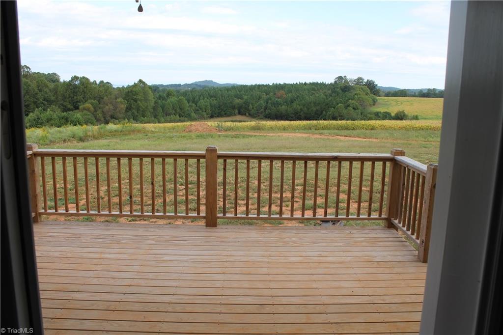 113 Venable Road Dobson, NC 27017 - Photo 4 of 17 Gallery Image 4