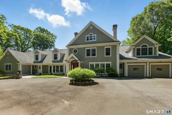 $2,750,000 | 91 Dogwood Lane, Stamford, CT 06903
