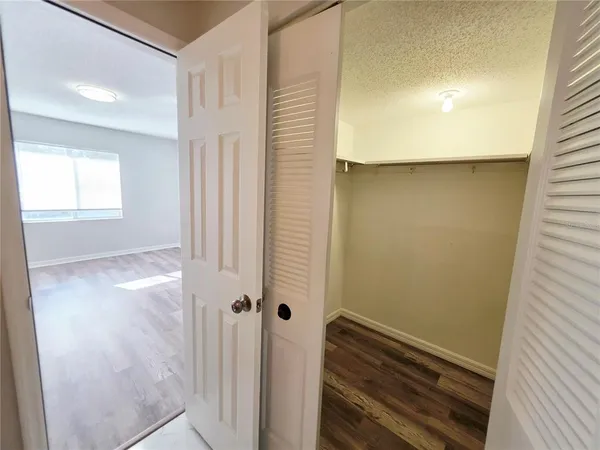 $124,900 | 7604 Abbey Lane, Unit 214, Tampa, FL 33617