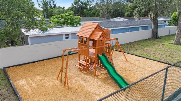 $124,900 | 7604 Abbey Lane, Unit 214, Tampa, FL 33617