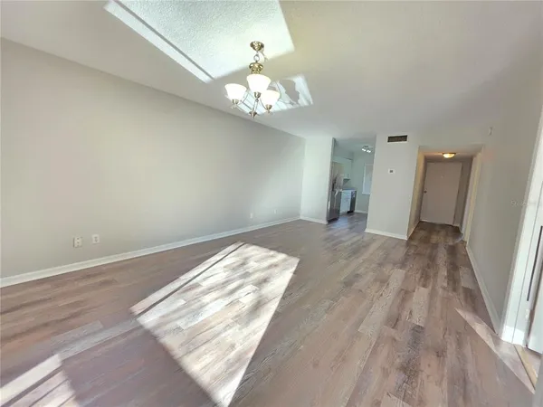 $124,900 | 7604 Abbey Lane, Unit 214, Tampa, FL 33617