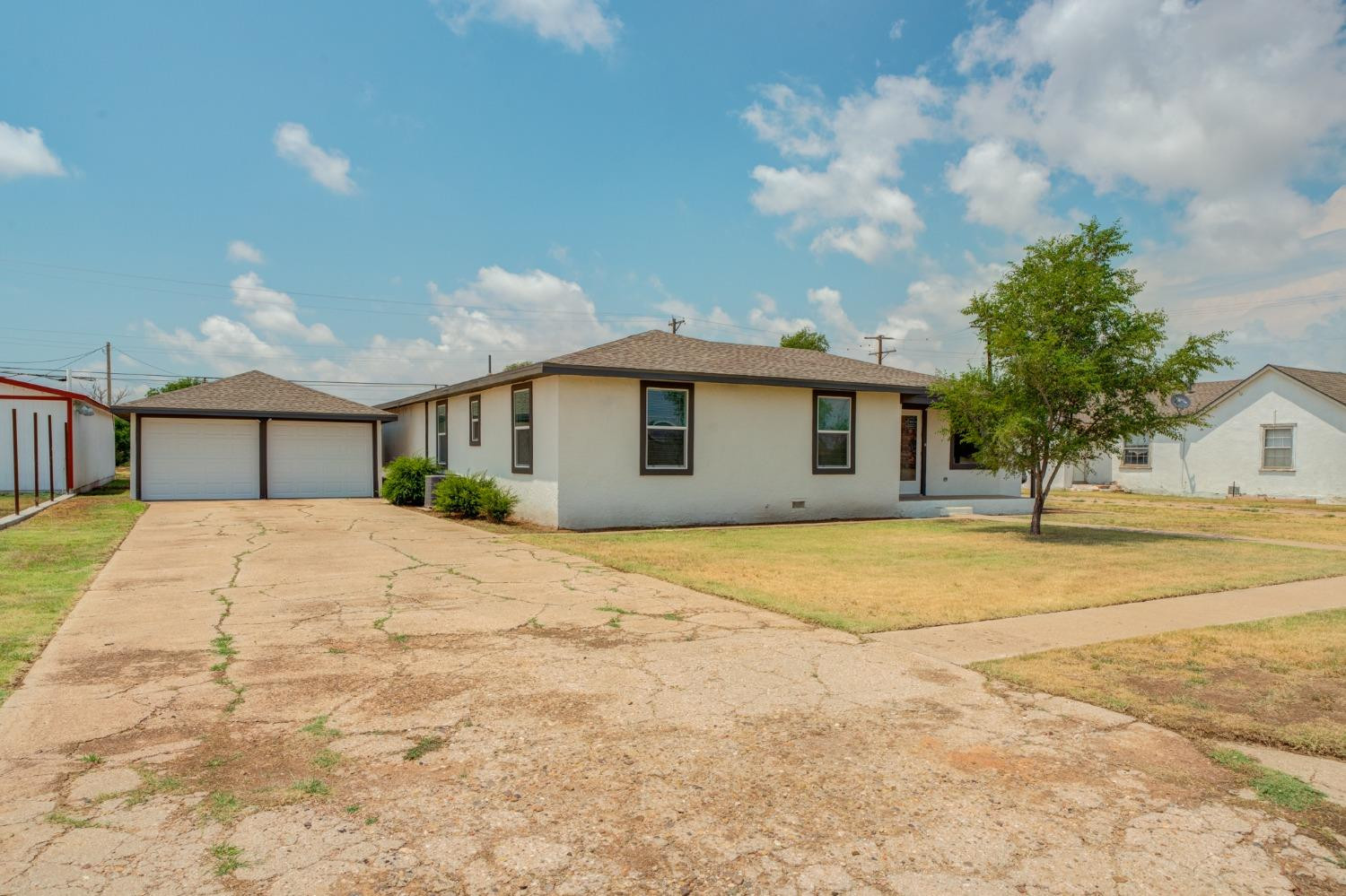 1307 Ave D Abernathy, TX 79311 - Photo 2 of 37 Photo 2