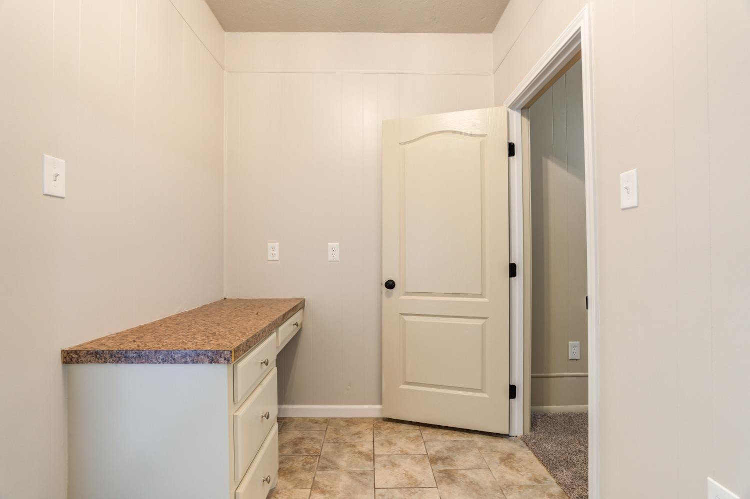 1307 Ave D Abernathy, TX 79311 - Photo 27 of 37 Photo 27