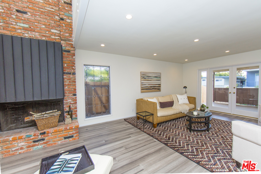 7900 West 83rd Street Playa del Rey, CA 90293 - Photo 12 of 39 Gallery Image 12