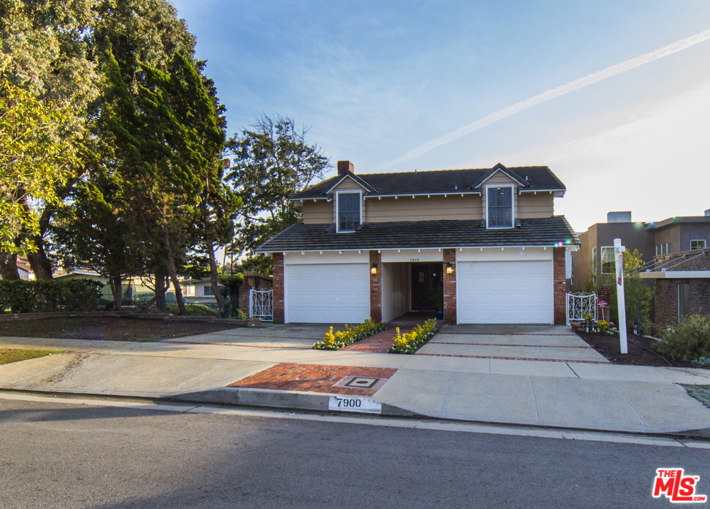 7900 West 83rd Street Playa del Rey, CA 90293 - Photo 3 of 39 Gallery Image 3