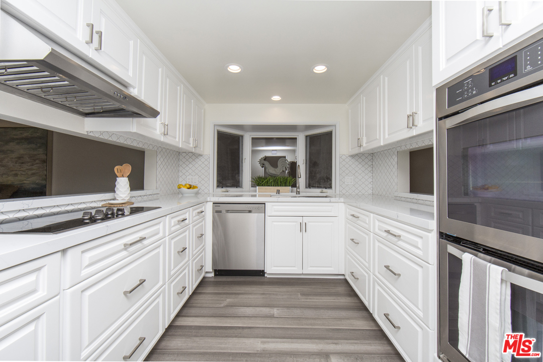 7900 West 83rd Street Playa del Rey, CA 90293 - Photo 24 of 39 Gallery Image 24