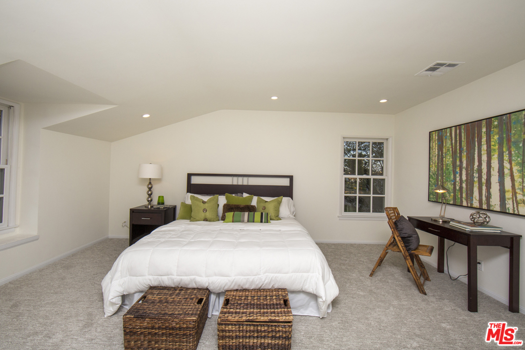 7900 West 83rd Street Playa del Rey, CA 90293 - Photo 30 of 39 Gallery Image 30