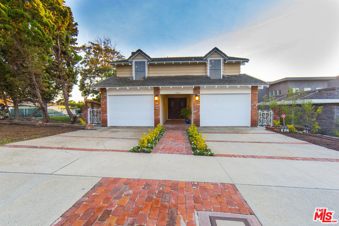 7900 West 83rd Street Playa del Rey, CA 90293 - Photo 4 of 39 Gallery Image 4