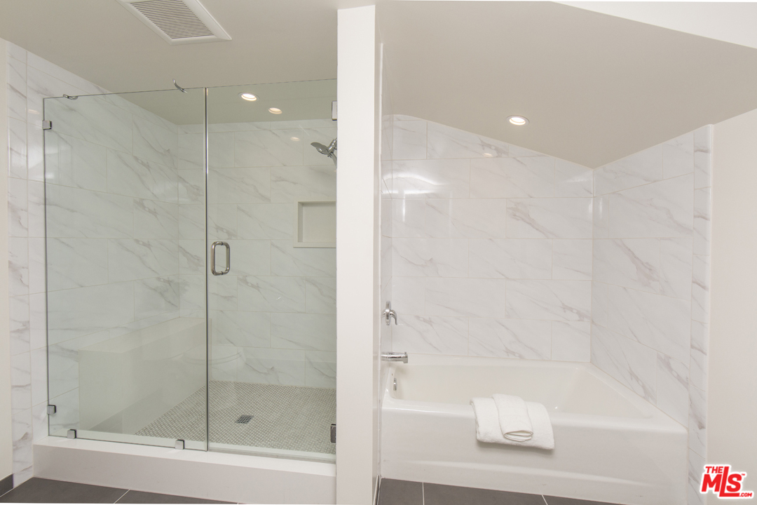 7900 West 83rd Street Playa del Rey, CA 90293 - Photo 35 of 39 Gallery Image 35