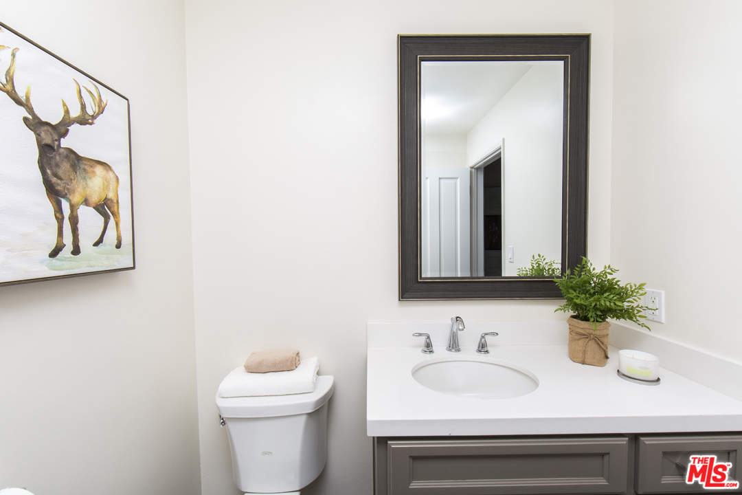 7900 West 83rd Street Playa del Rey, CA 90293 - Photo 10 of 39 Gallery Image 10