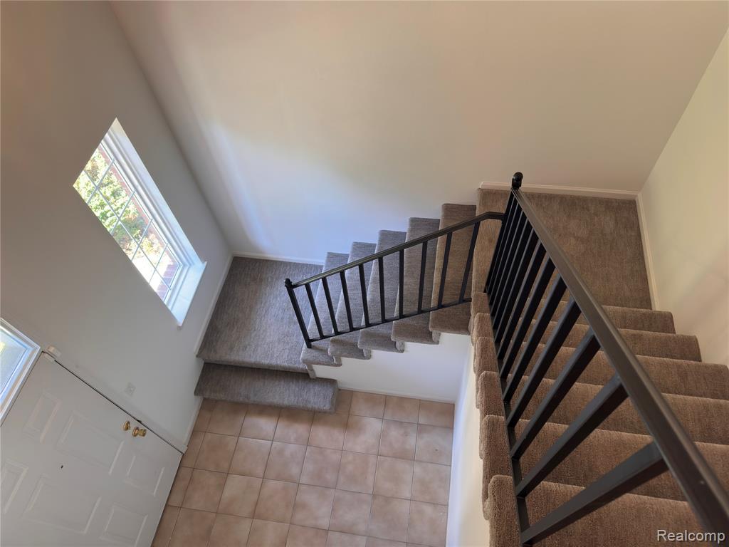 1772 Flagstone Circle Rochester, MI 48307 - Photo 7 of 36