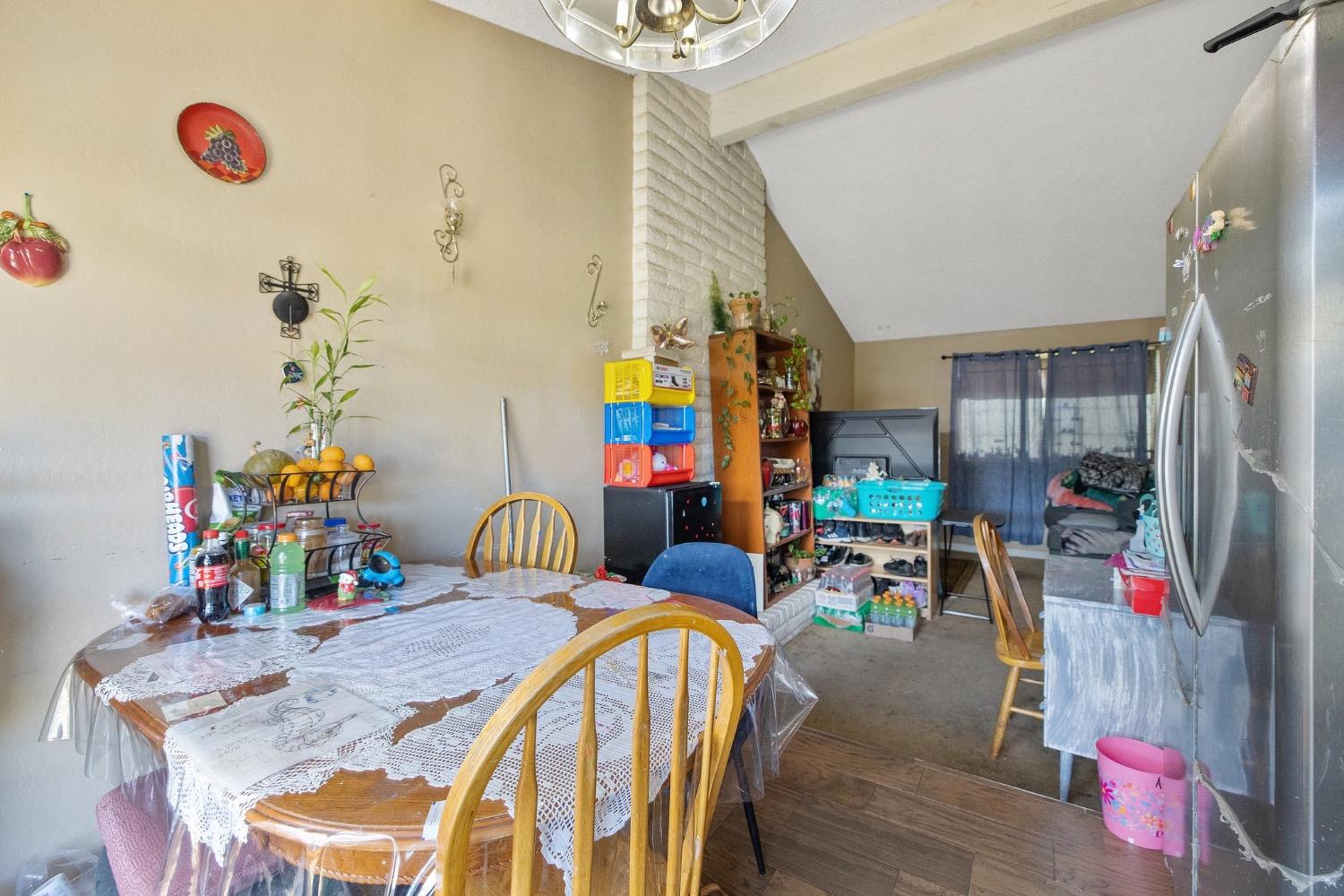 709 Ashlan Way Madera, CA 93638 - Photo 10 of 23 a very nice looking room with a couch