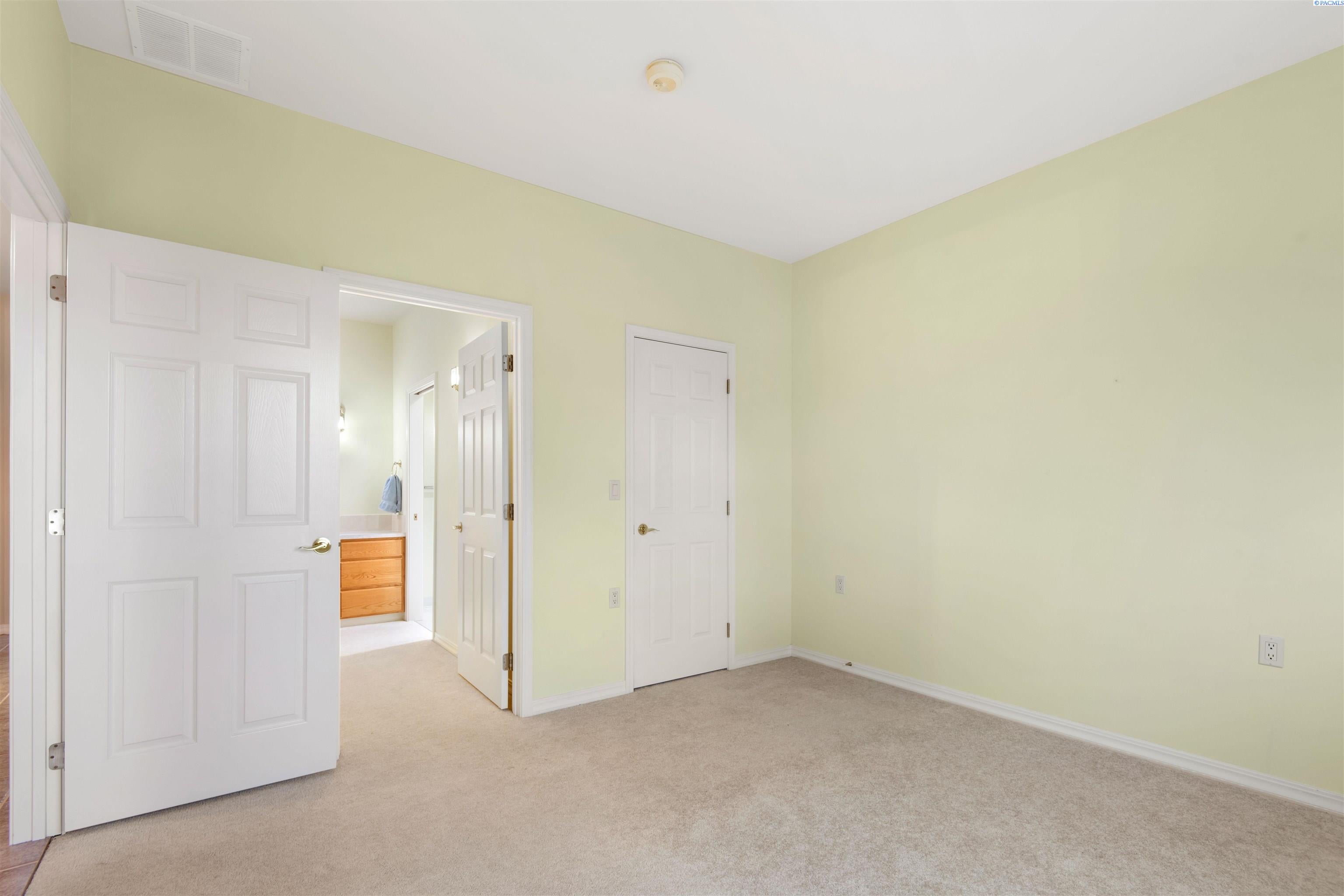 225804 East Donelson Road Kennewick, WA 99337 - Photo 13 of 30 Gallery Image 13
