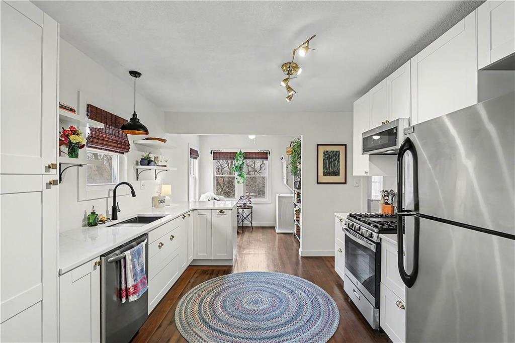 3705 Northeast Russell Rd. Kansas City, MO 64117 - Photo 1 of 35